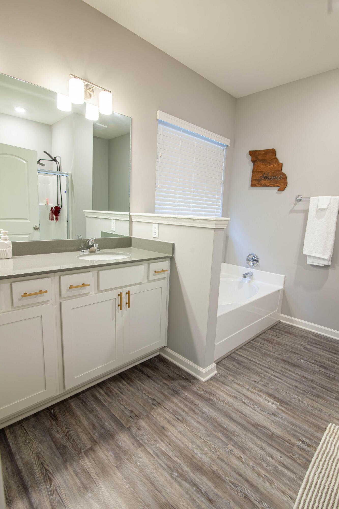 1261 Barleys Pass