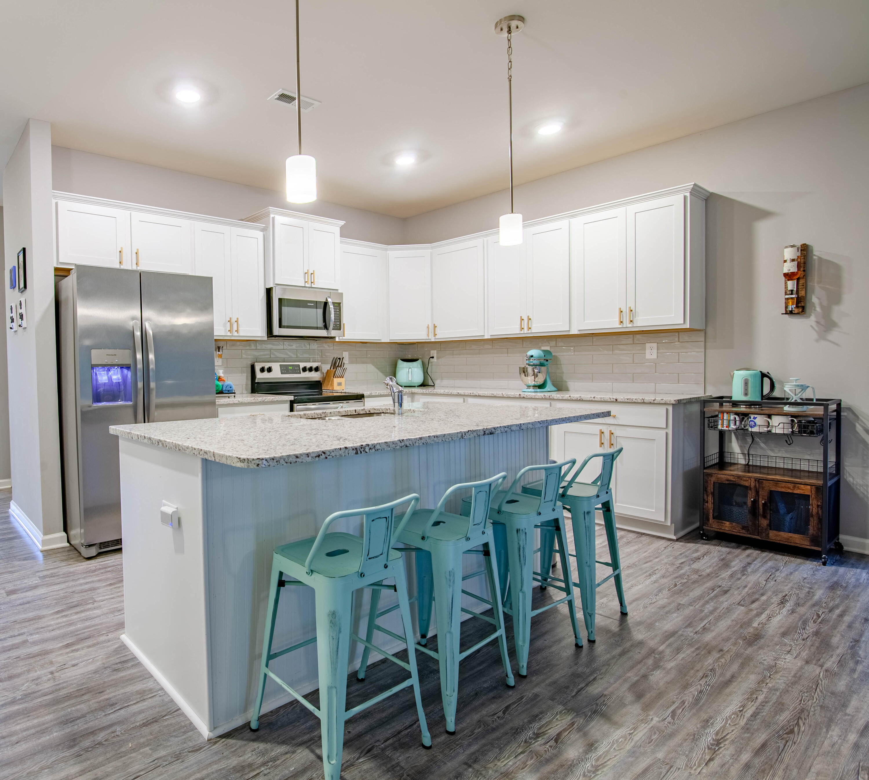 1261 Barleys Pass