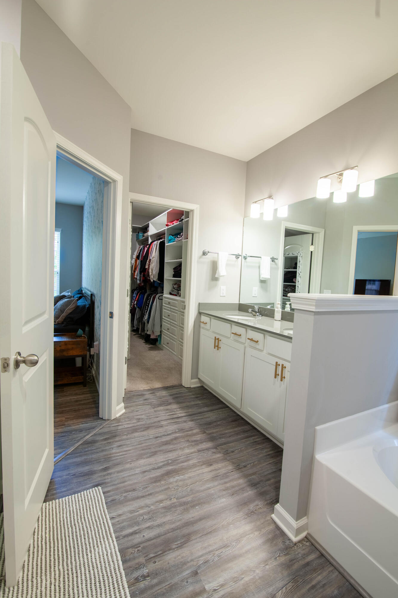 1261 Barleys Pass