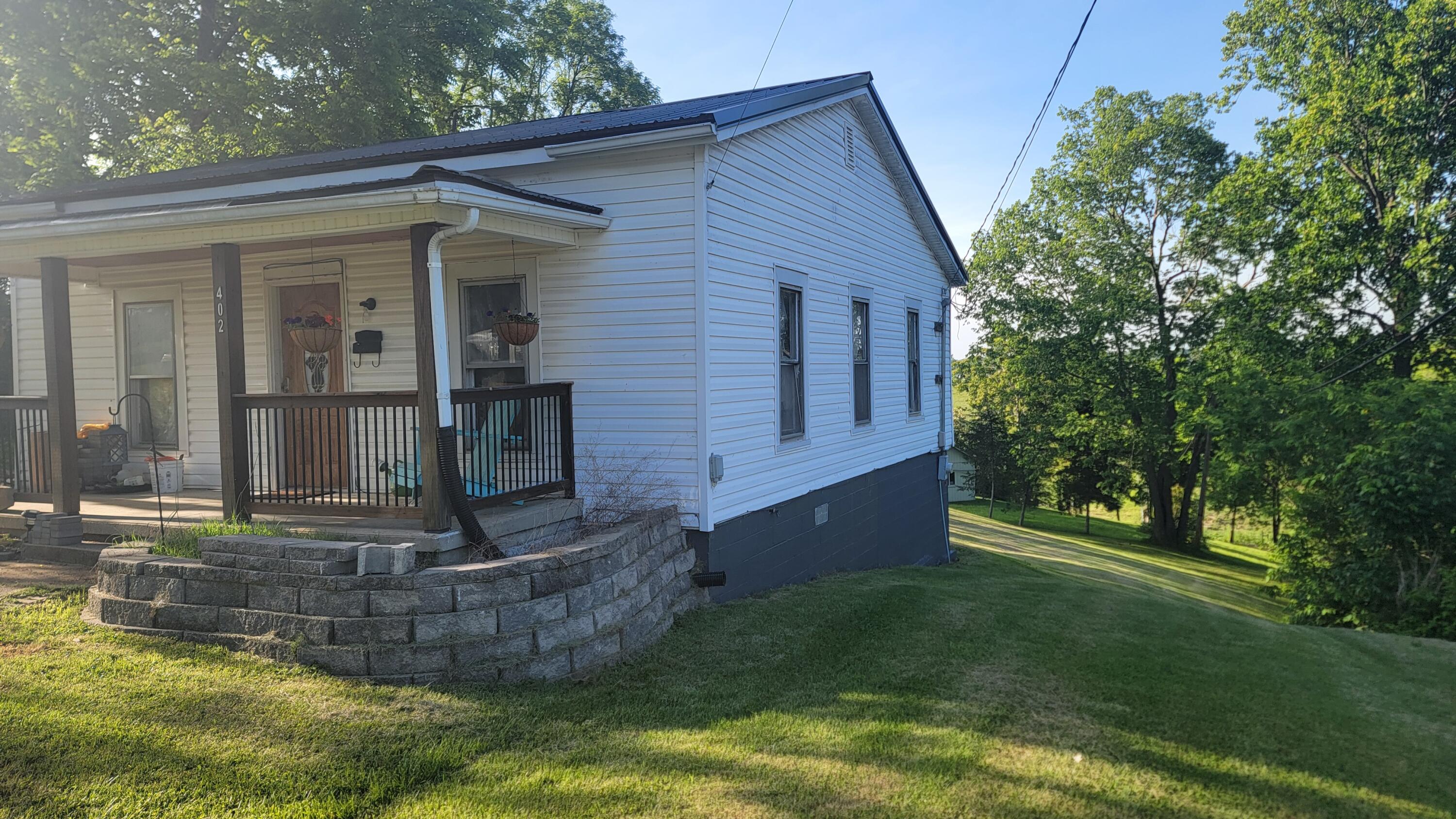 402 Mills Avenue