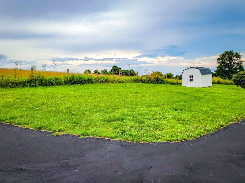 7056 W Tunnel Hill Road