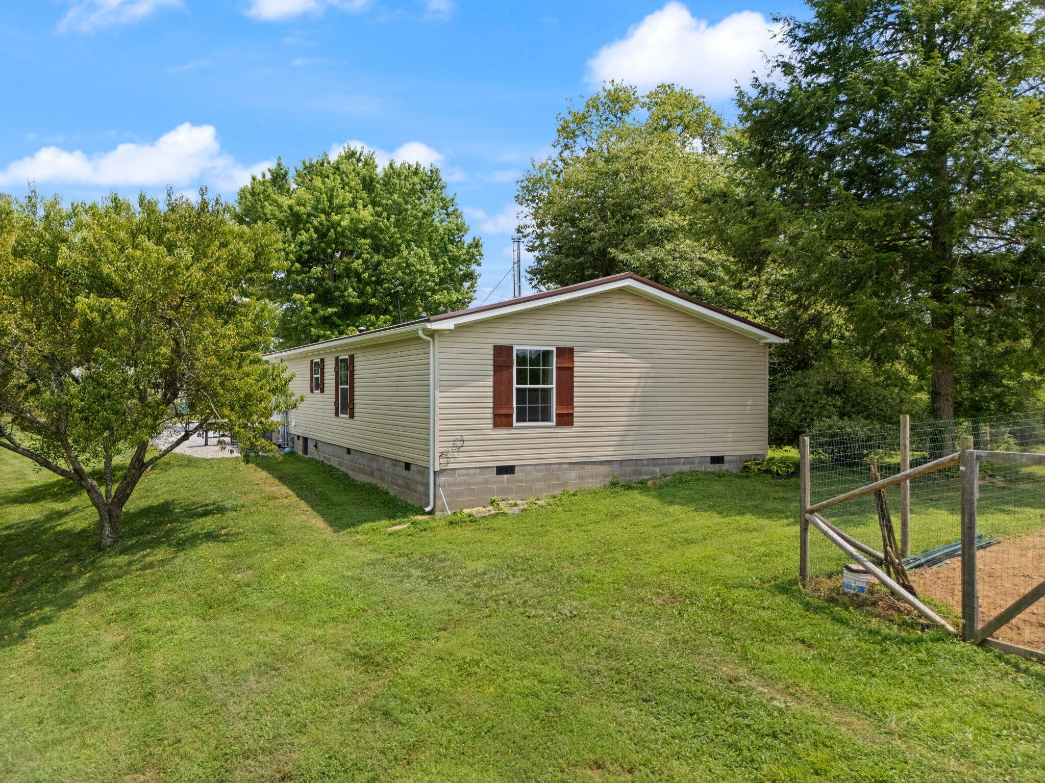 1248 Crawford Bend Road