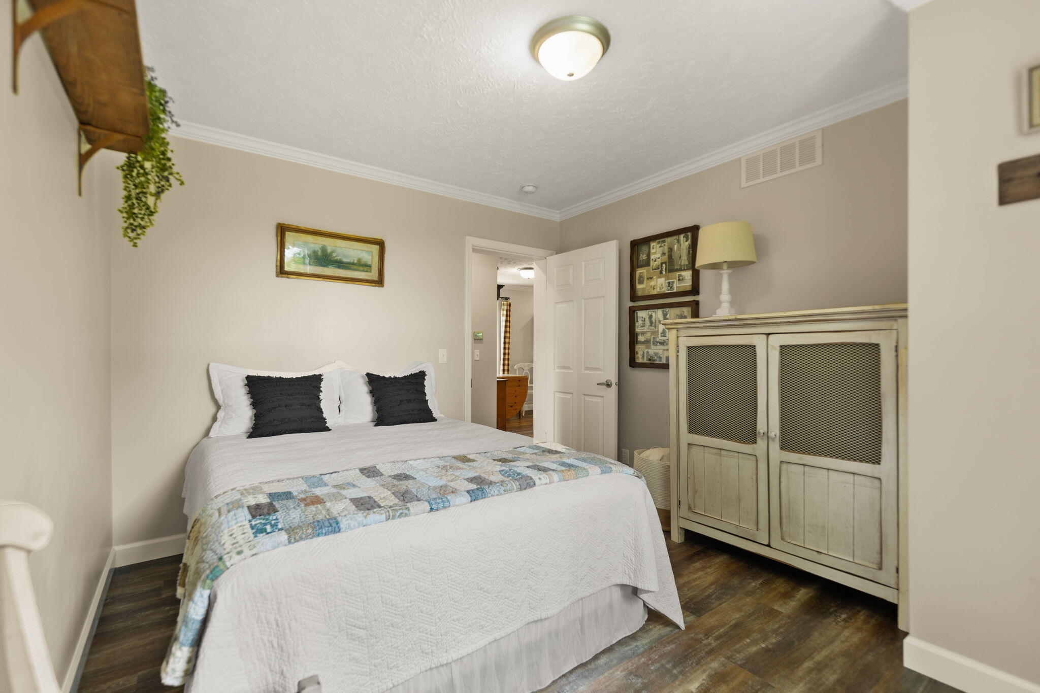 1248 Crawford Bend Road