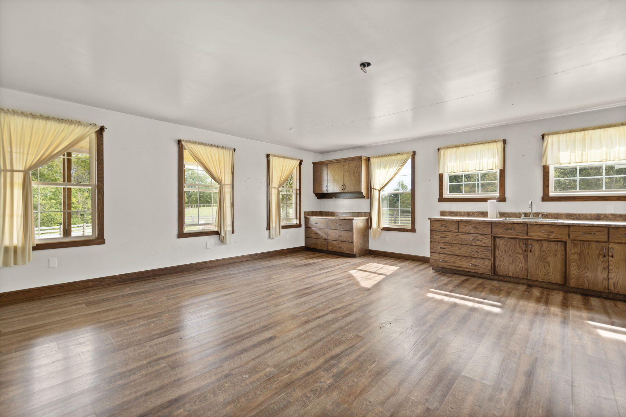 1250 Oak Ridge Road