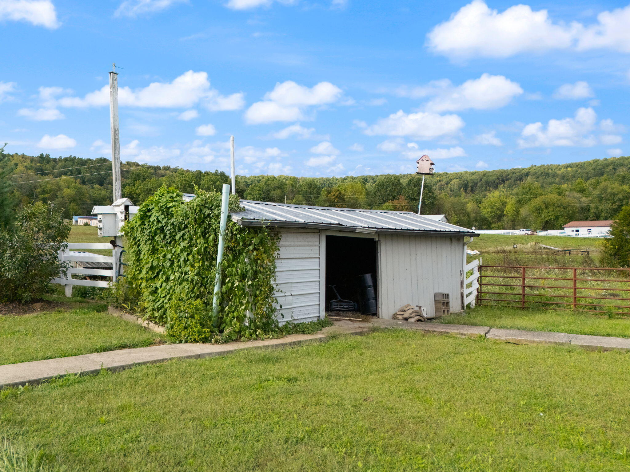 1941 Big Bend Locust Road