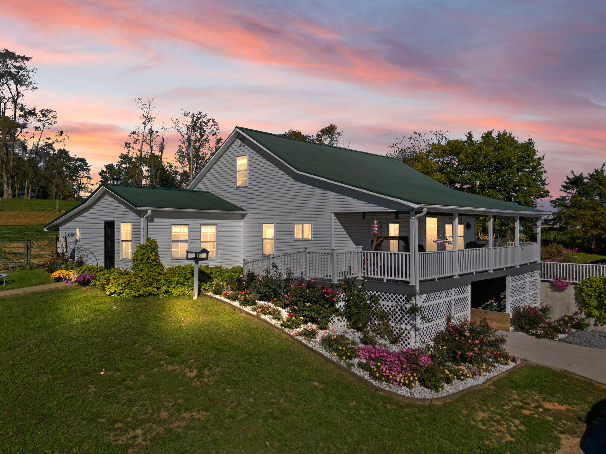 1185 Mudsock Road Road