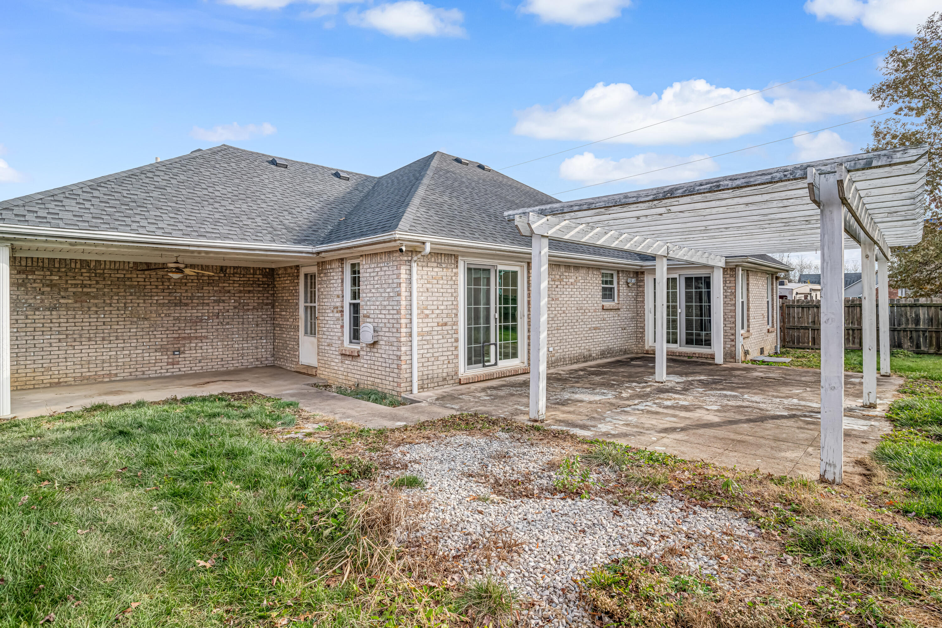 1378 Bonnie Blue Loop