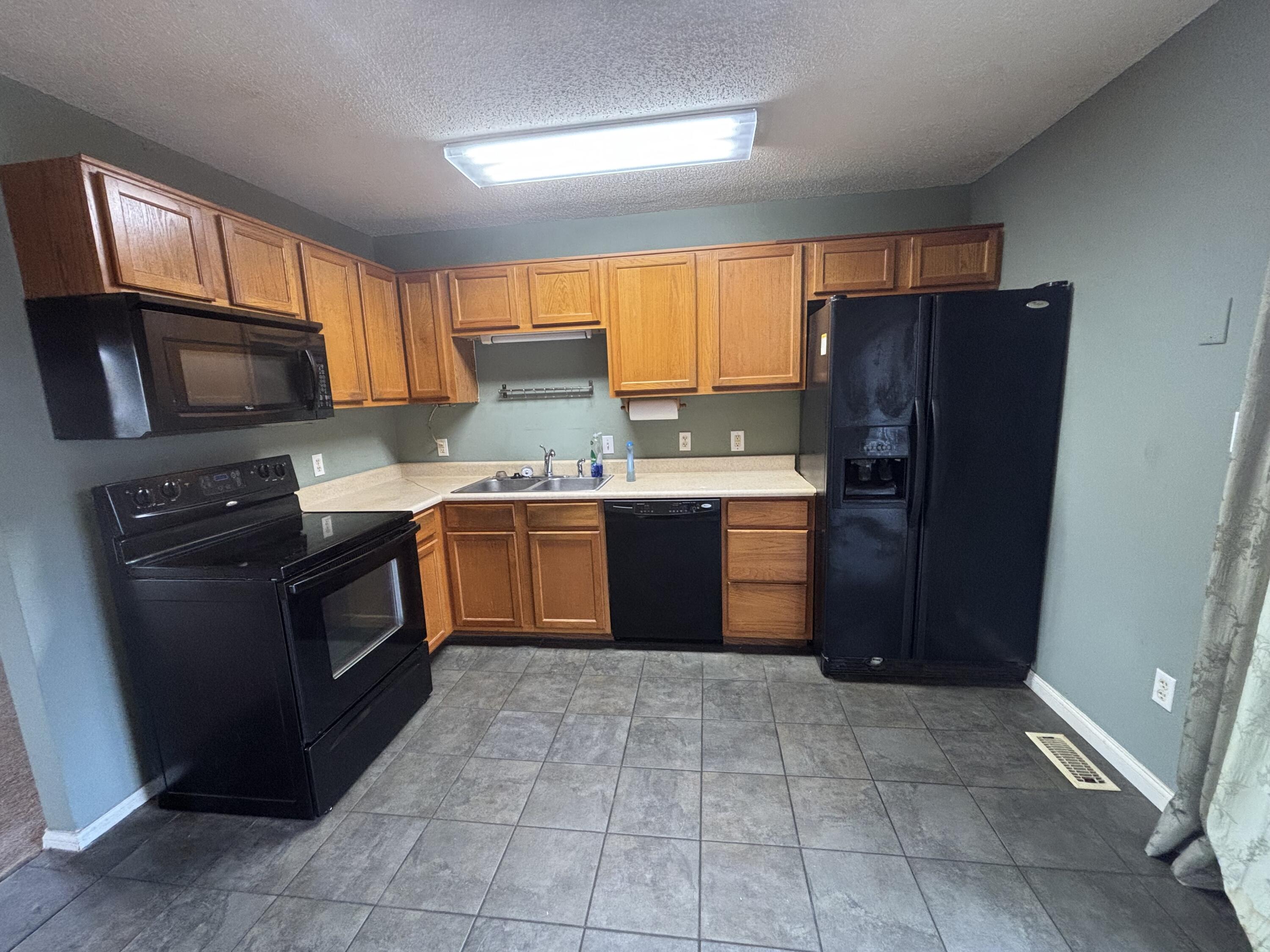 175 Sycamore Trail