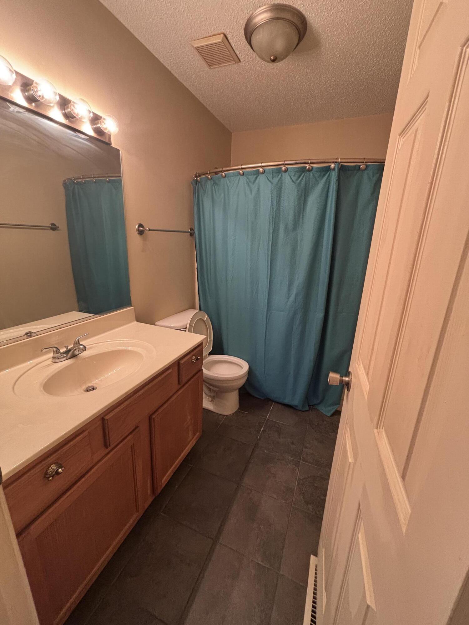 175 Sycamore Trail