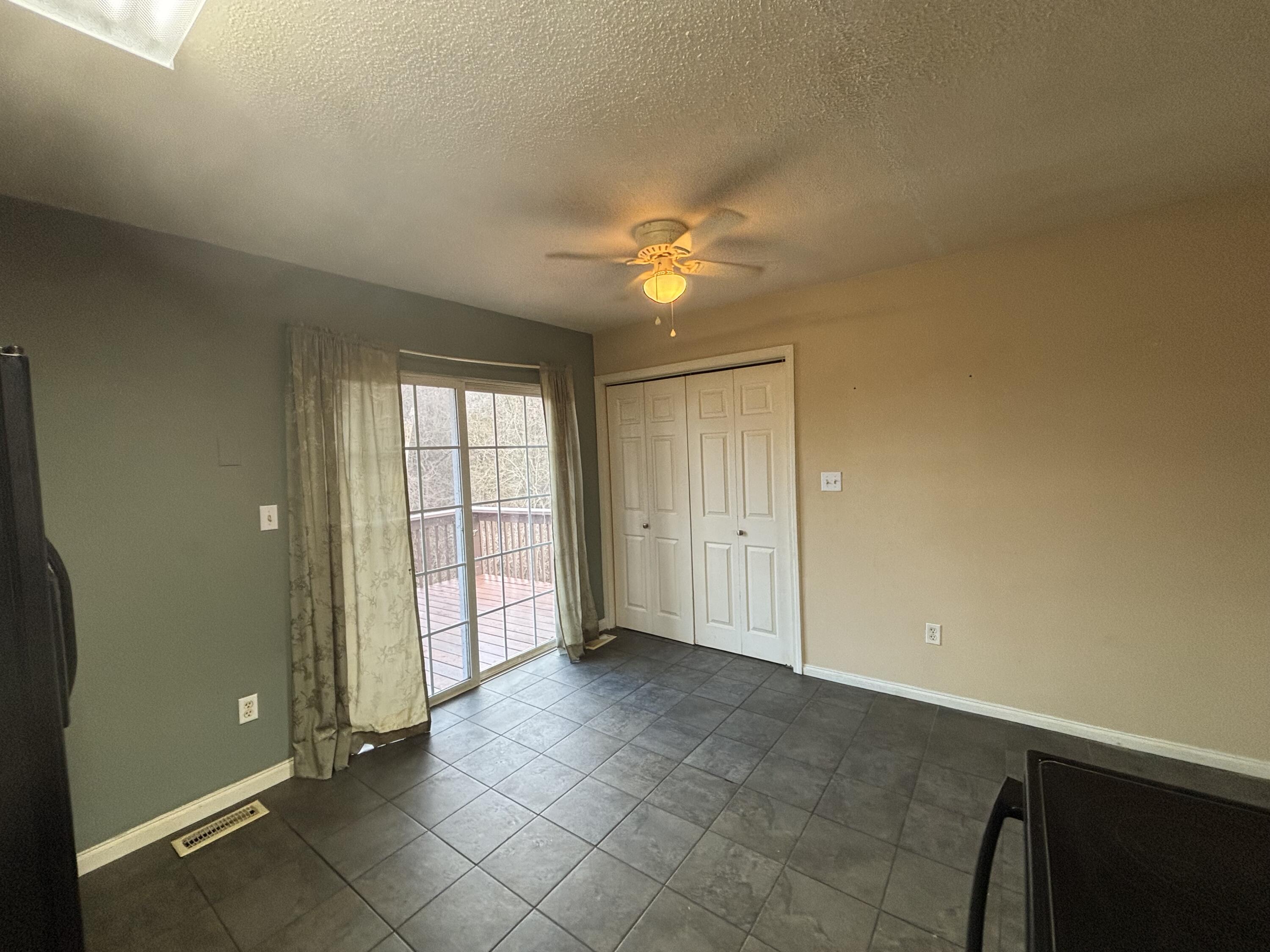 175 Sycamore Trail