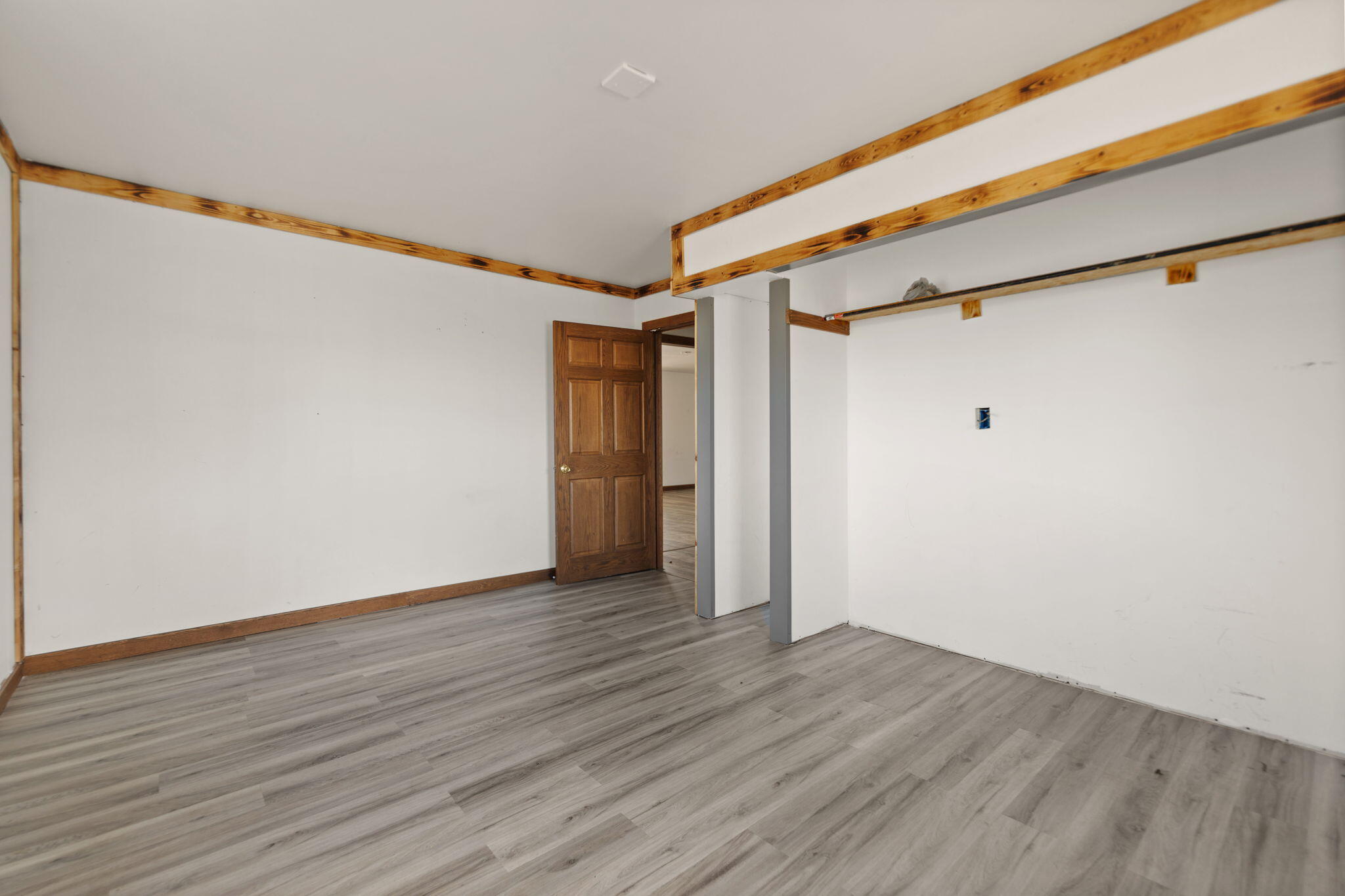 966 Oak Ridge Road