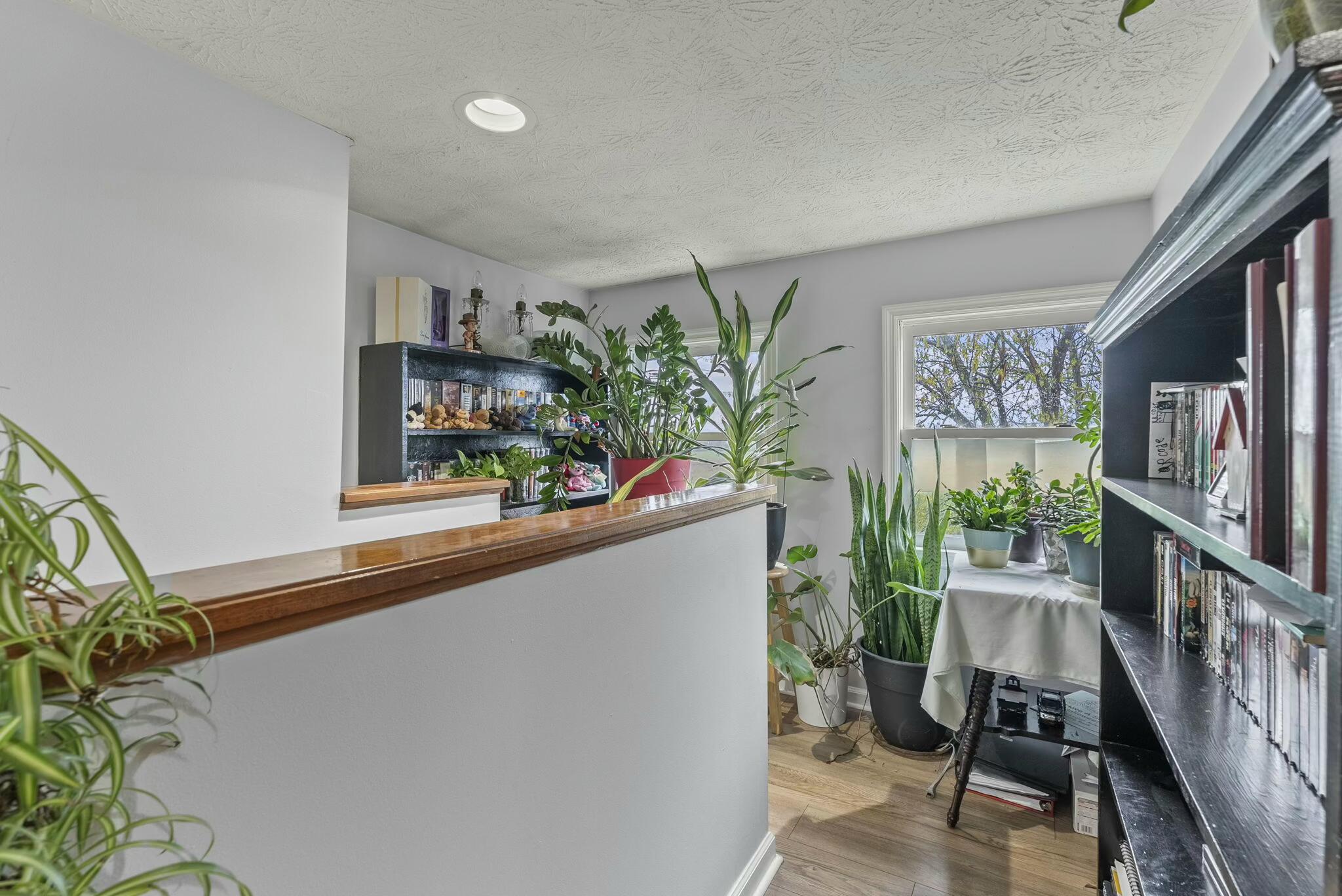 1301 Glensboro Road