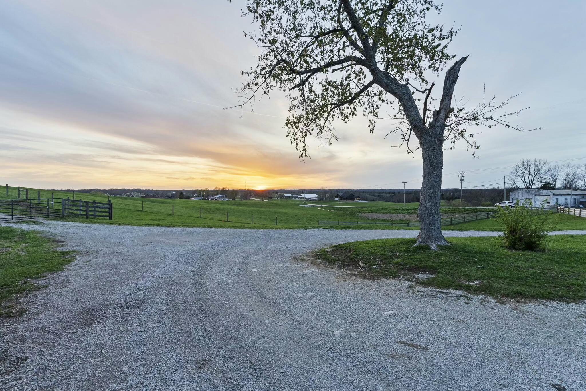 1301 Glensboro Road