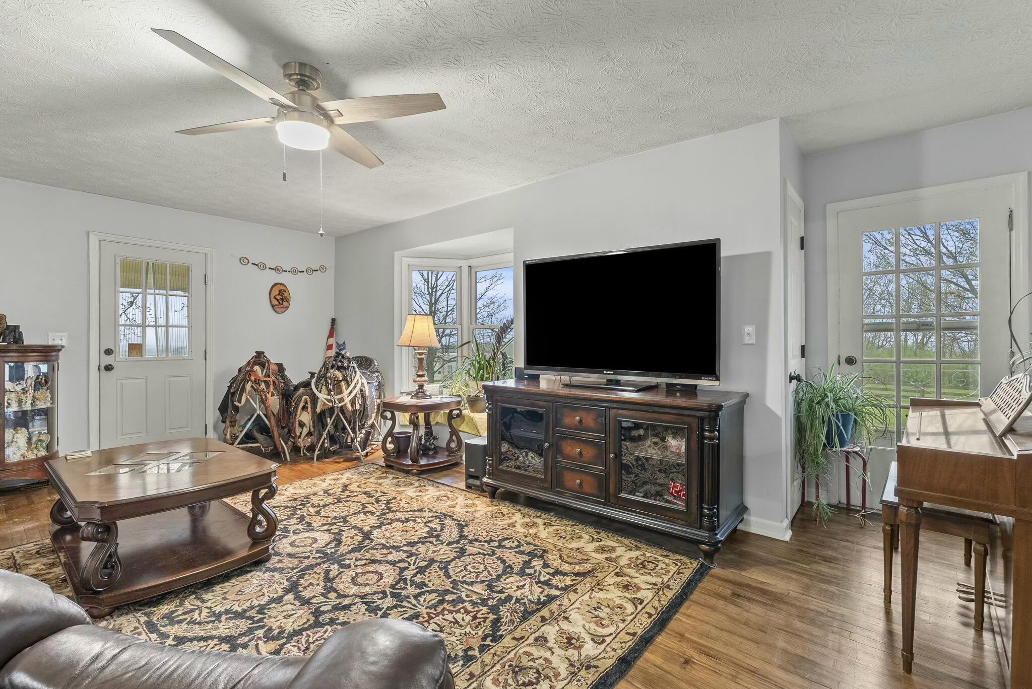 1301 Glensboro Road