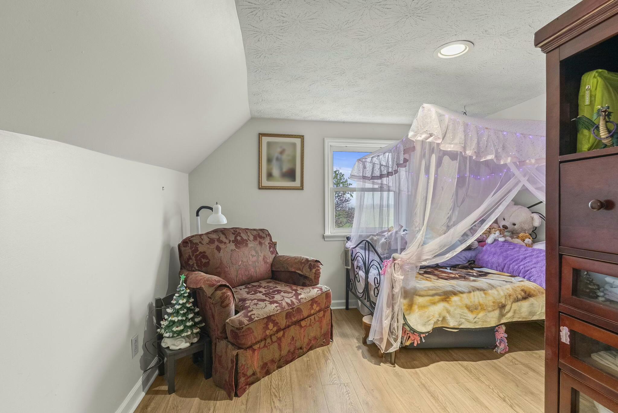 1301 Glensboro Road