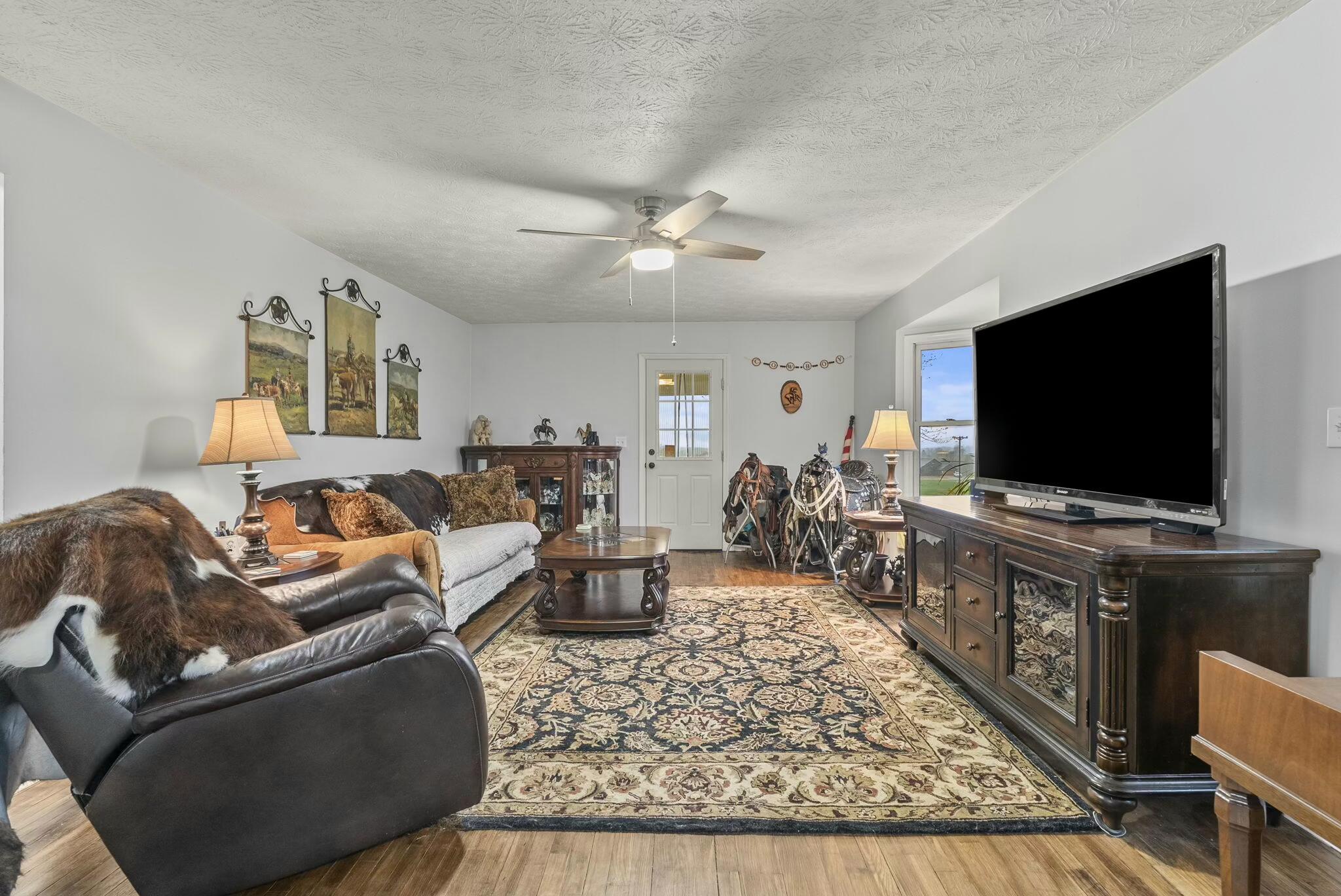 1301 Glensboro Road
