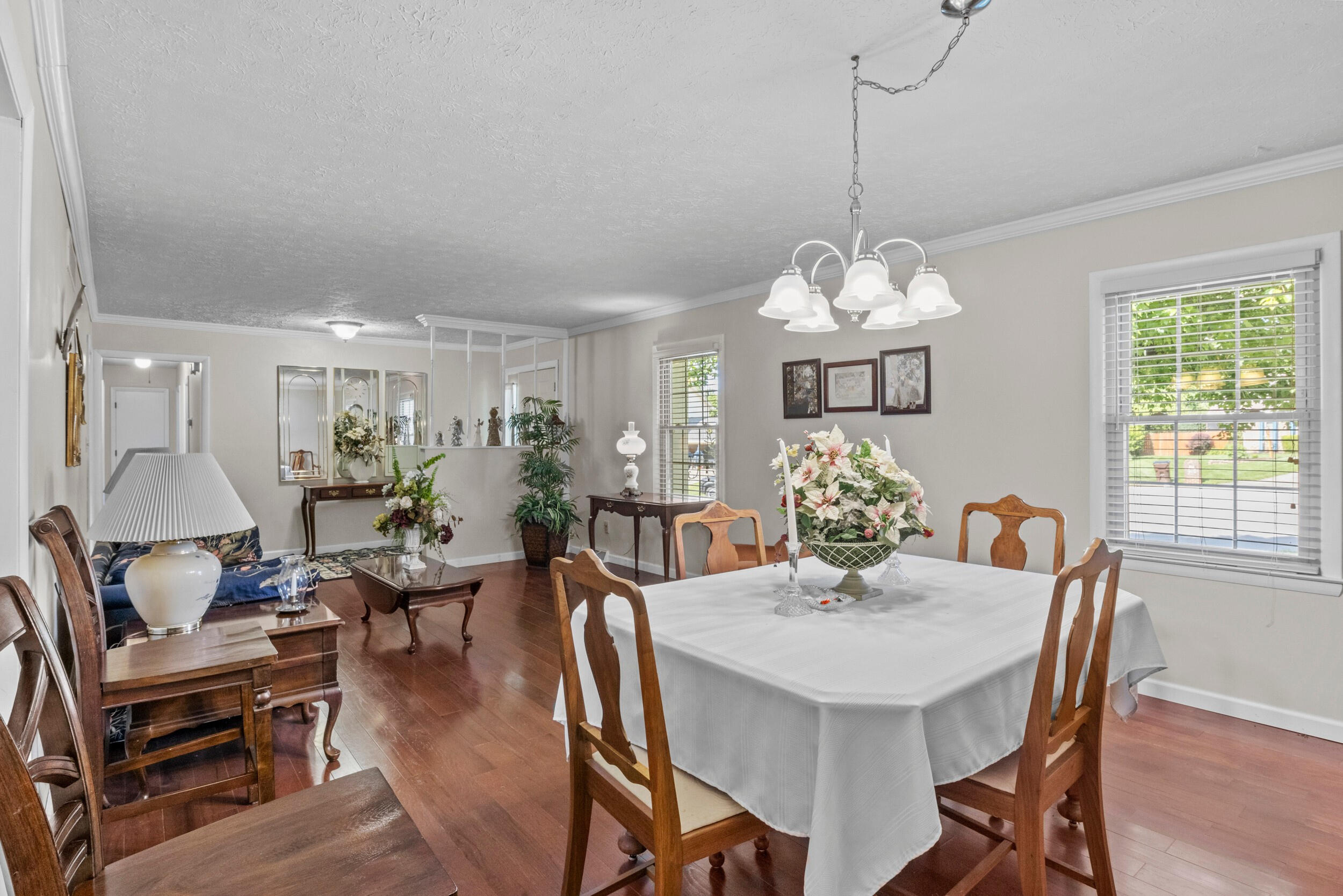 2025 Summerhayes Court