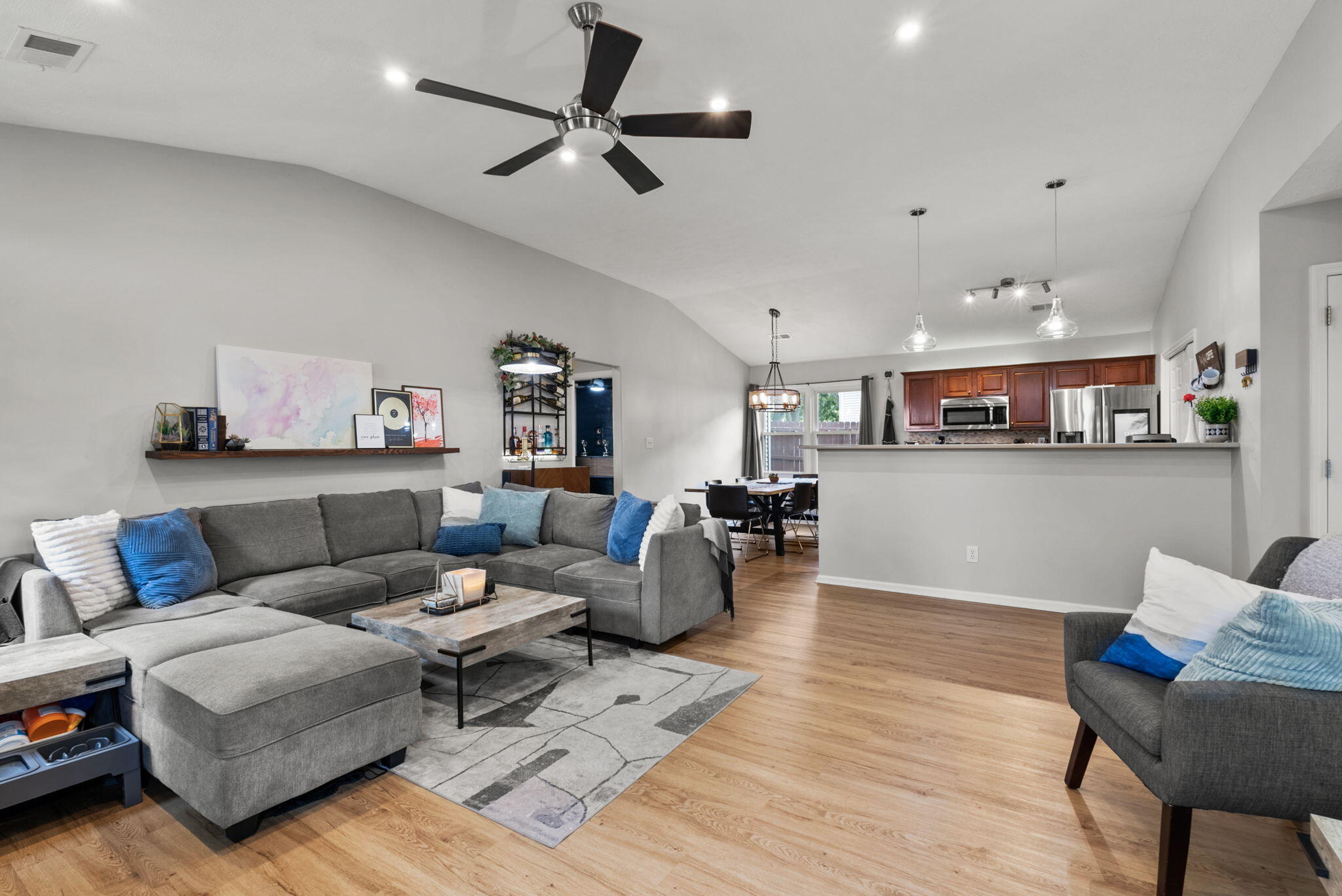 2988 Masters View Road