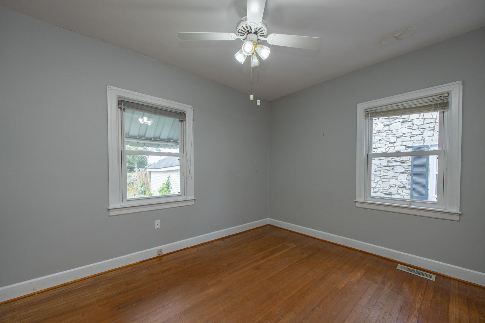 25 16th Street