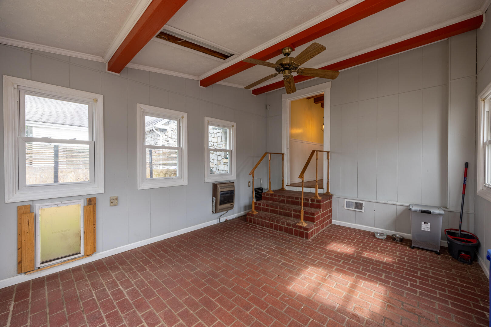 25 16th Street