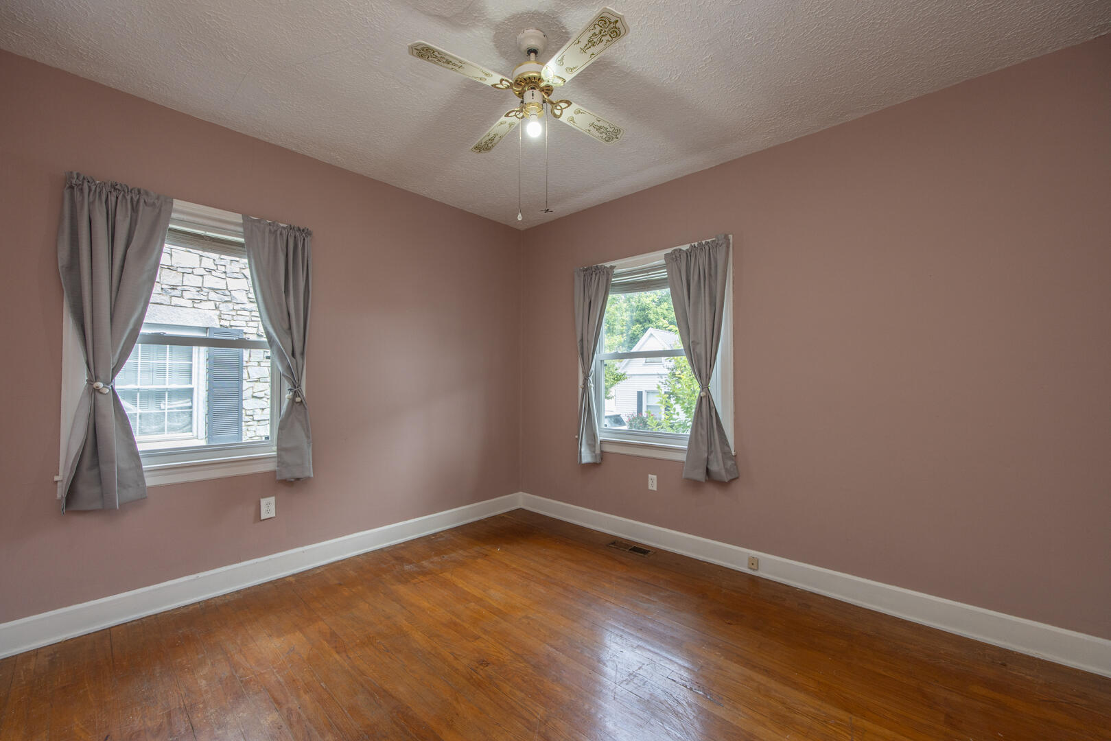 25 16th Street