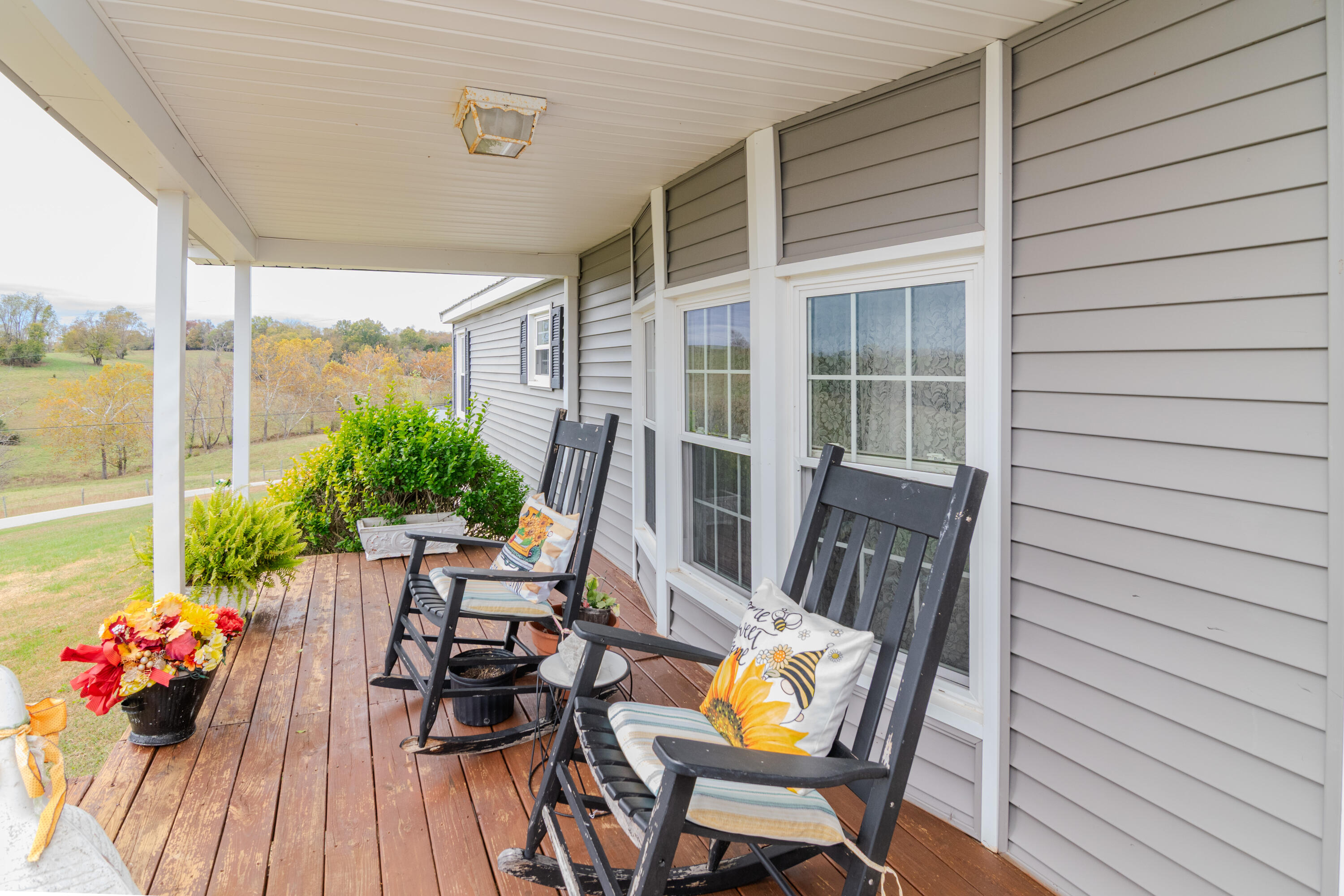 936 Perry Pike