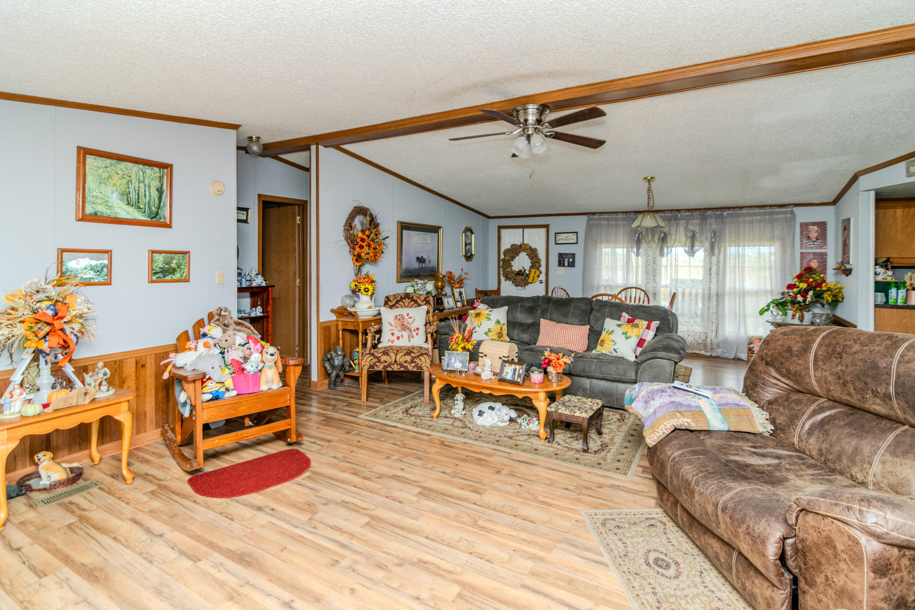 936 Perry Pike