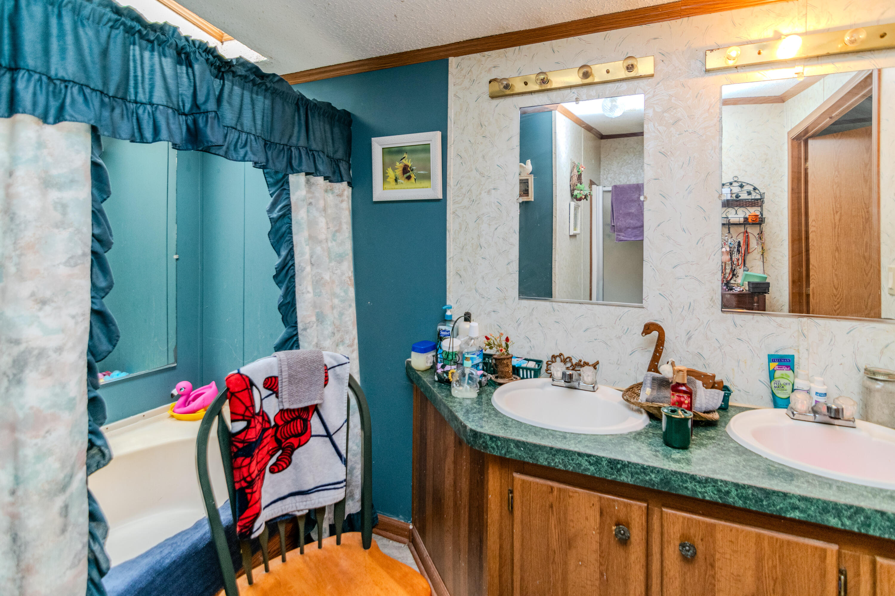936 Perry Pike