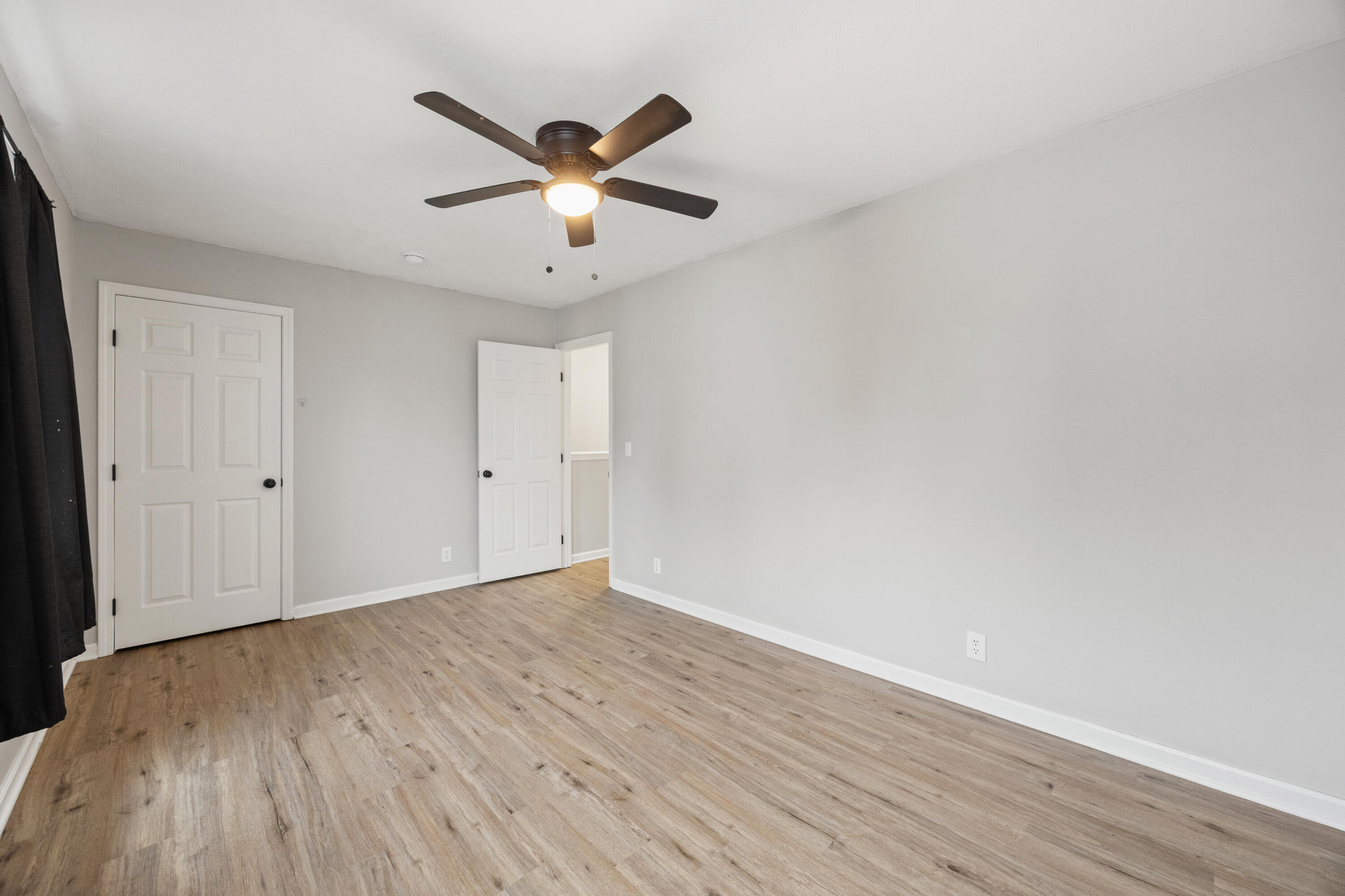 2539 Lindenhurst Loop