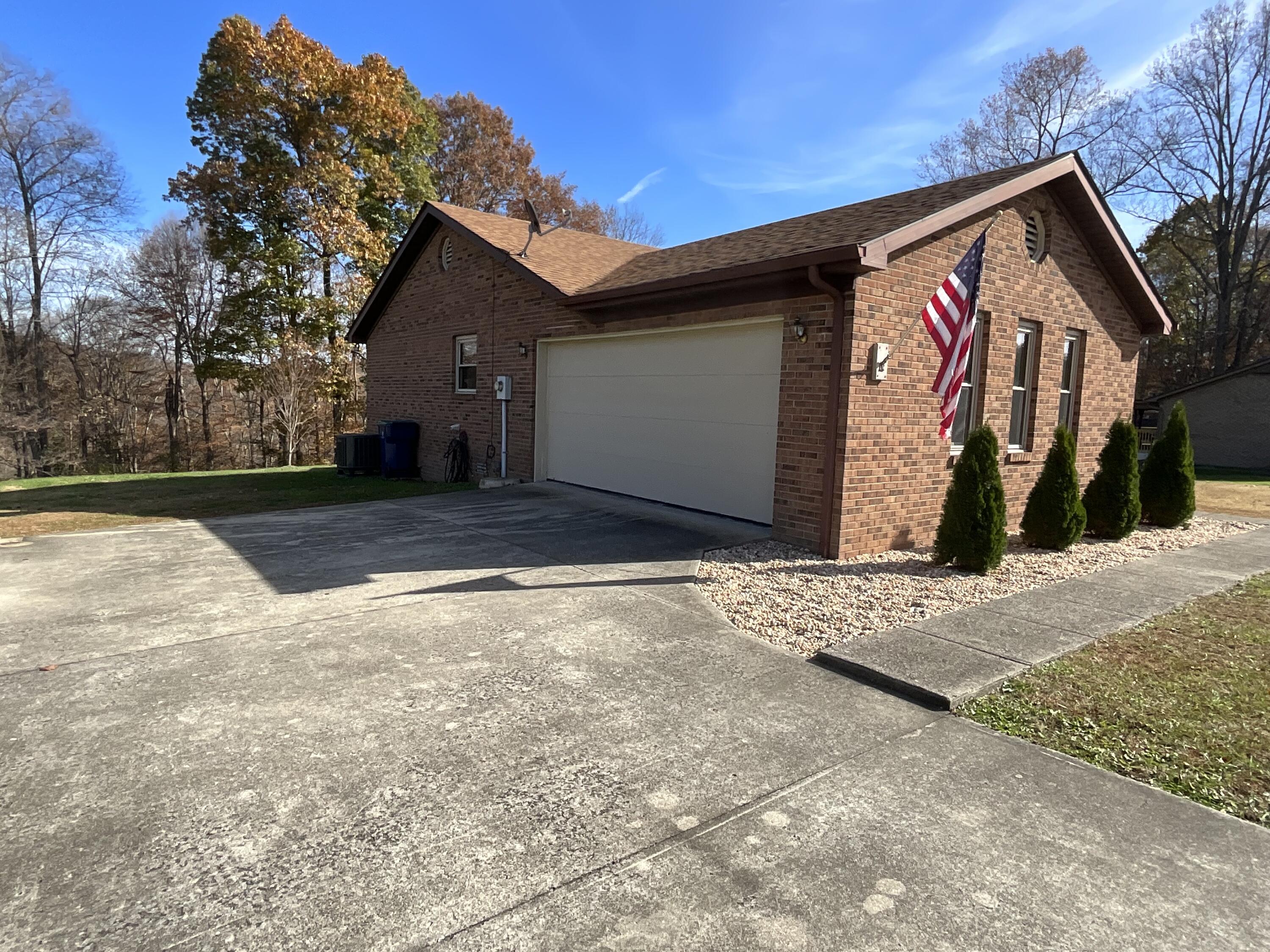 3812 Castlewood Court