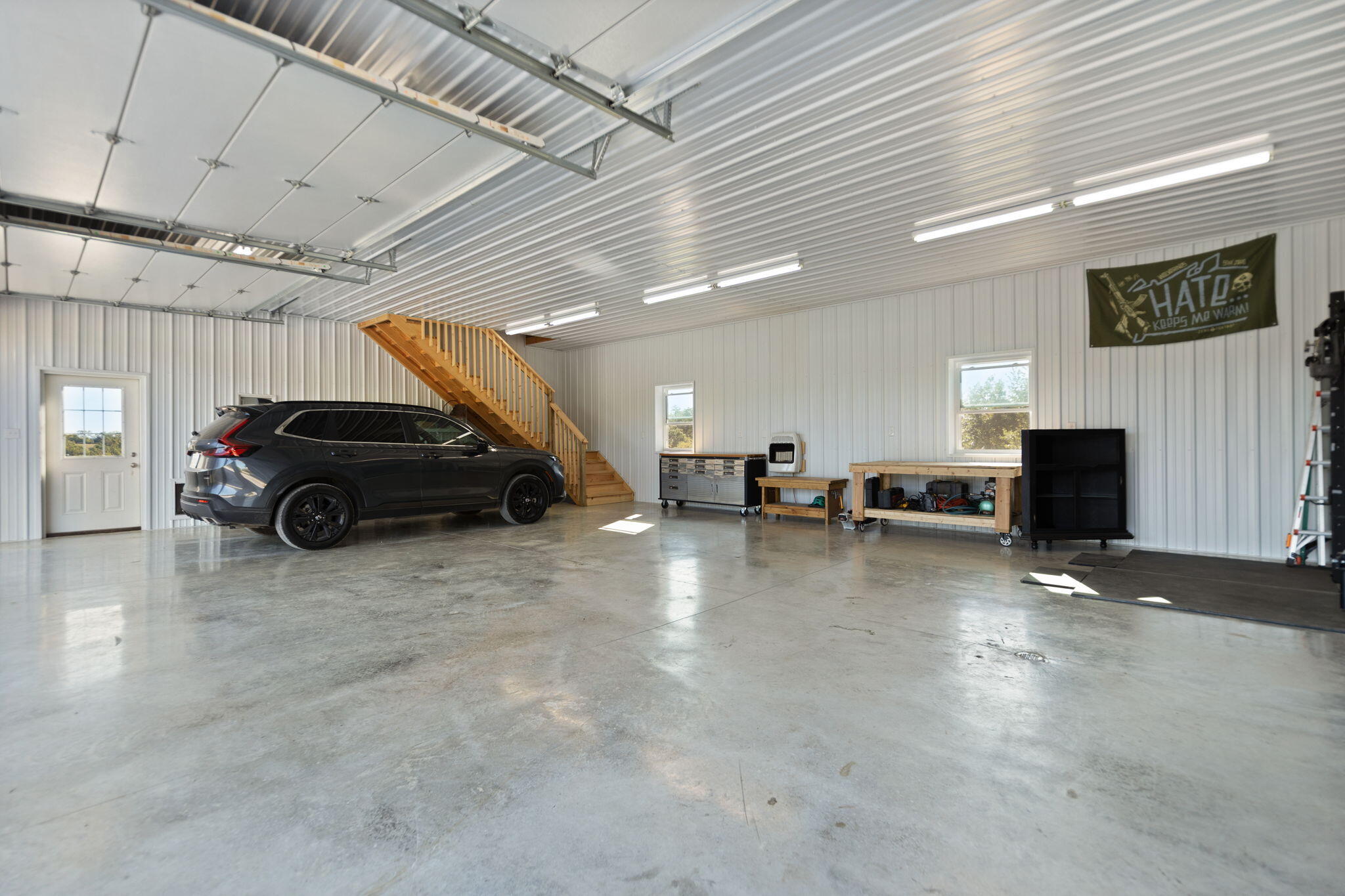 332 U Forbes Way