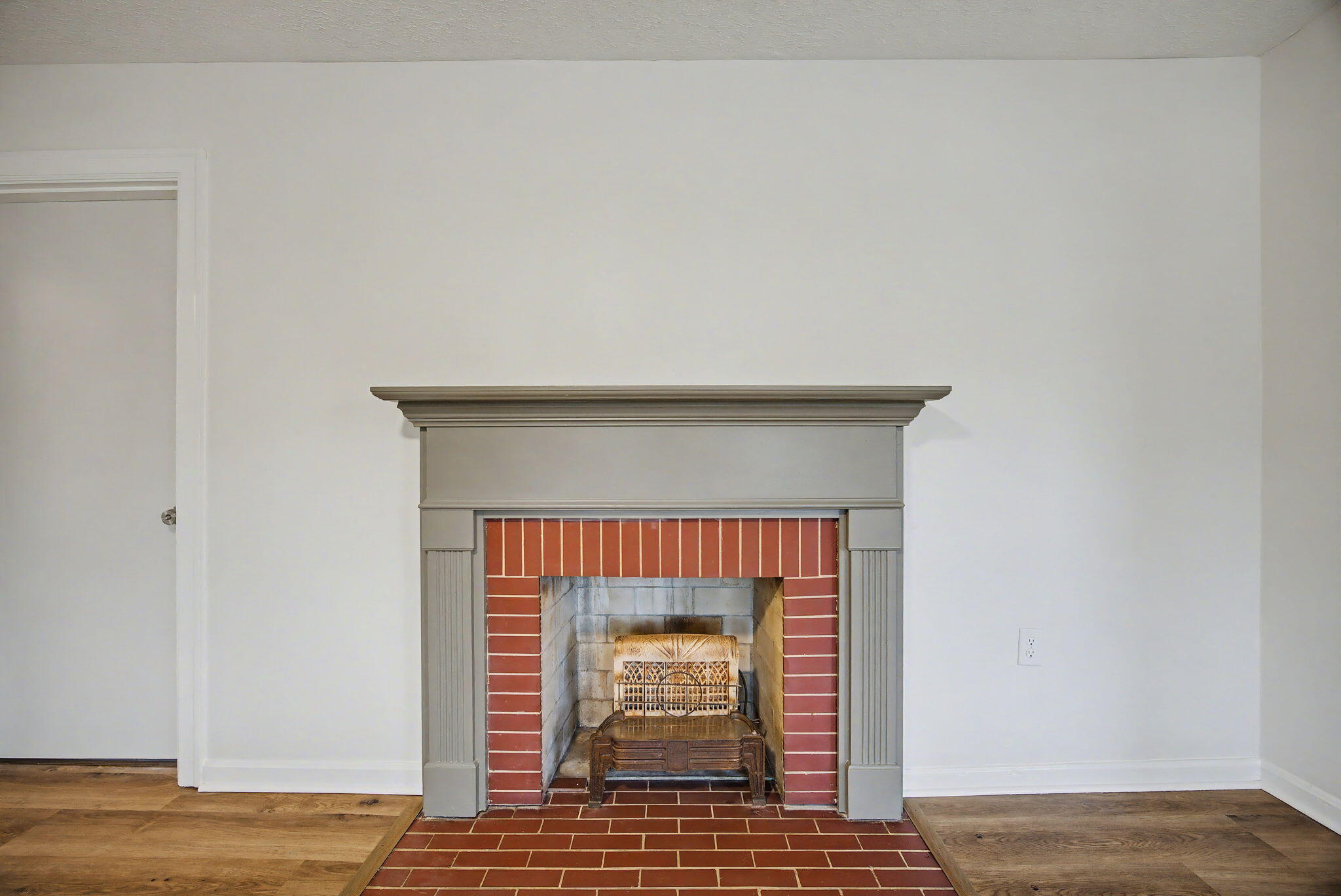 300 E Maple Street