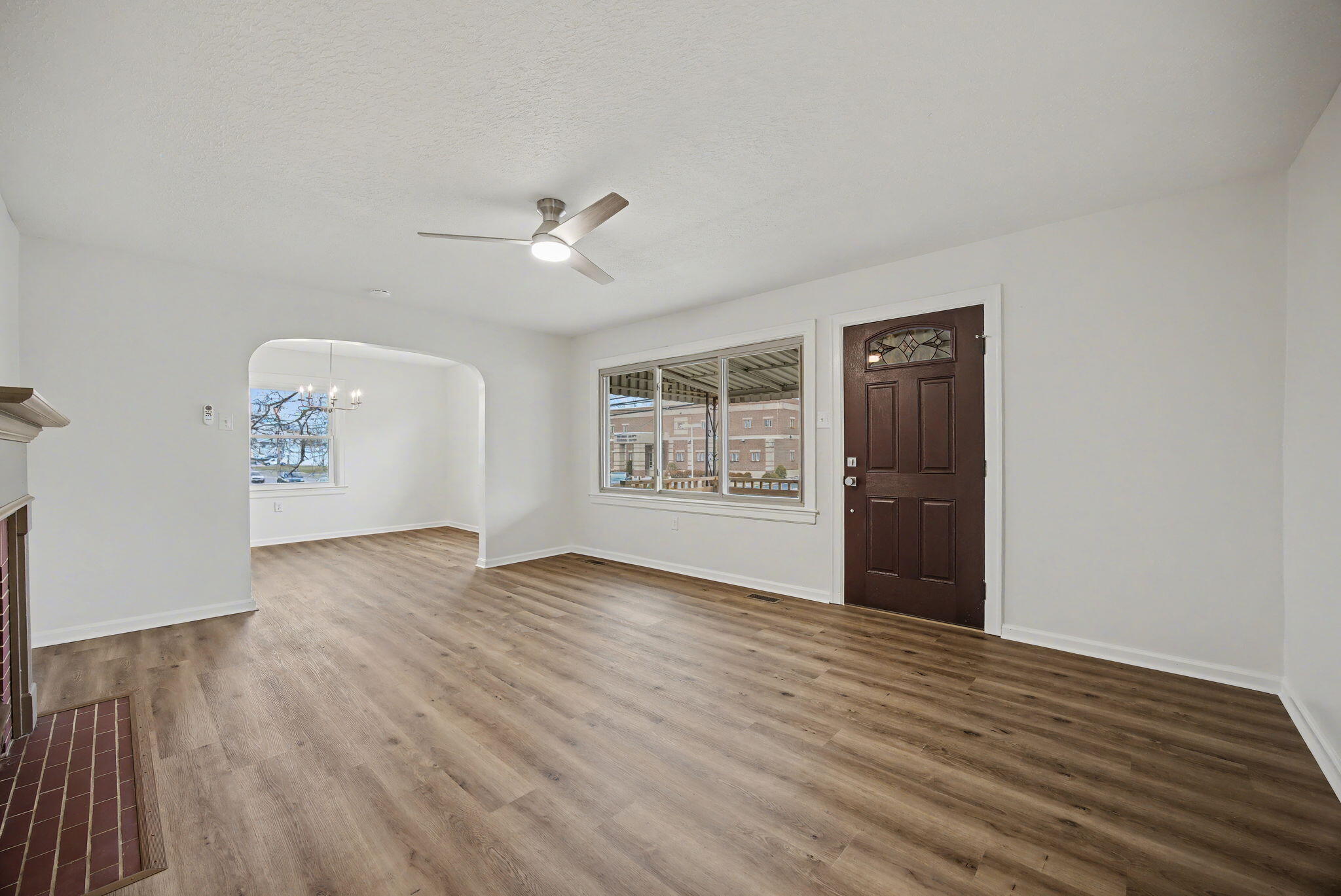 300 E Maple Street