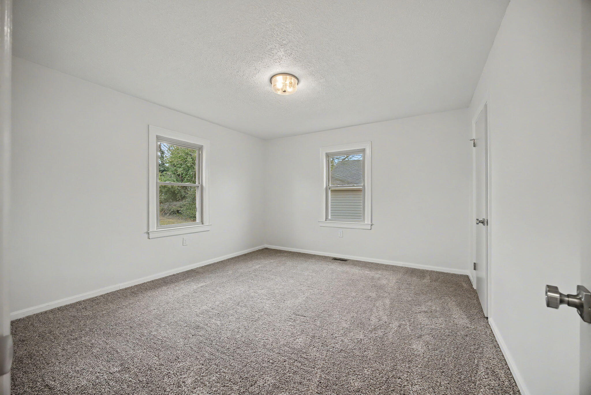 300 E Maple Street