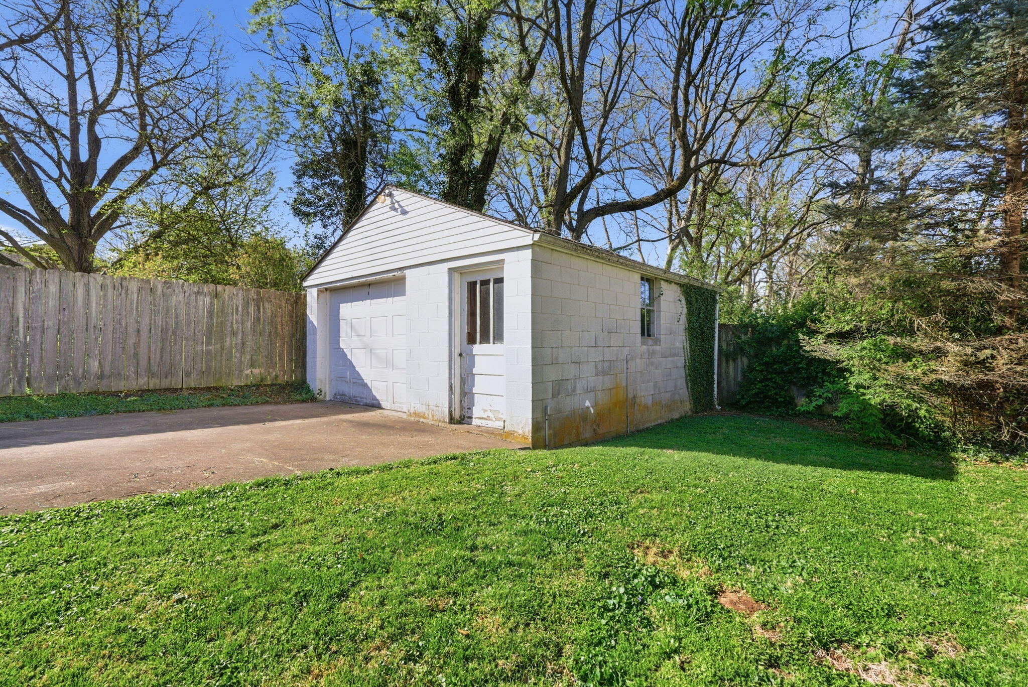 812 Cramer Avenue