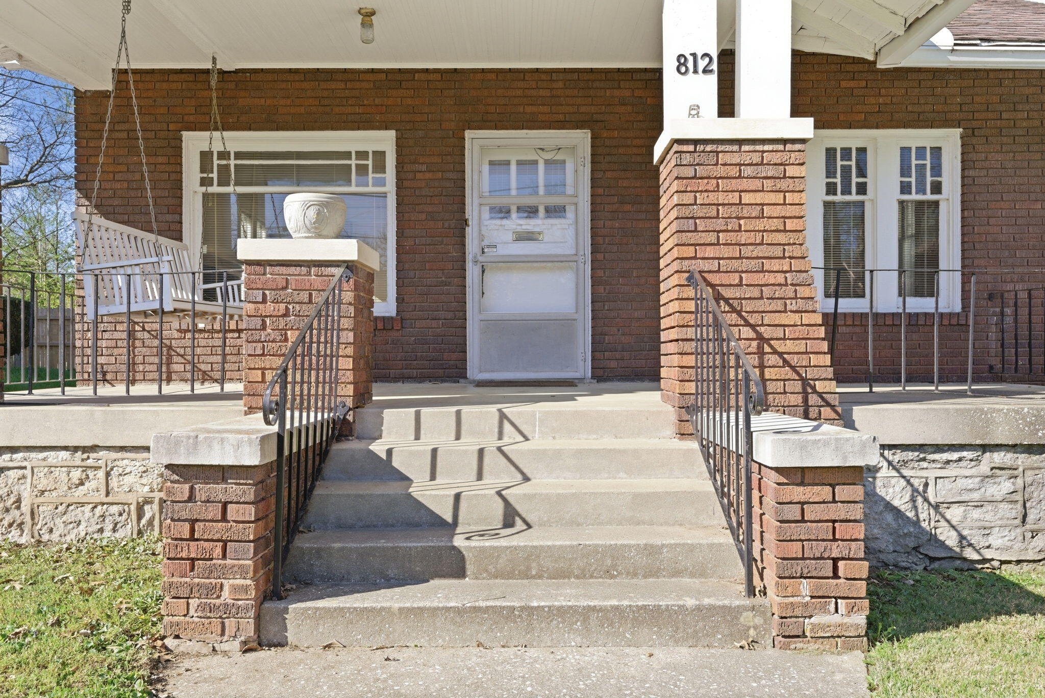 812 Cramer Avenue