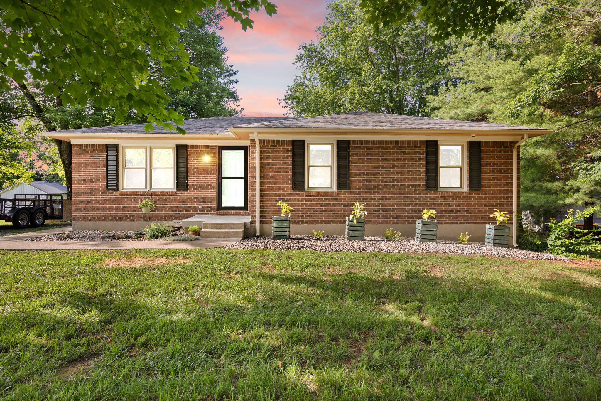 517 Greer Lane