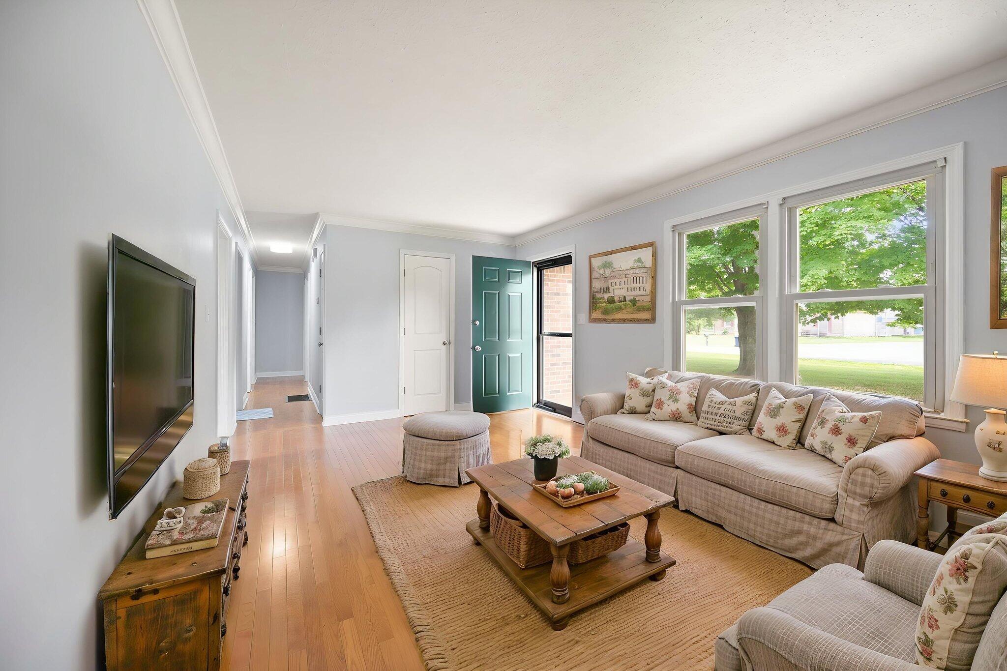 517 Greer Lane