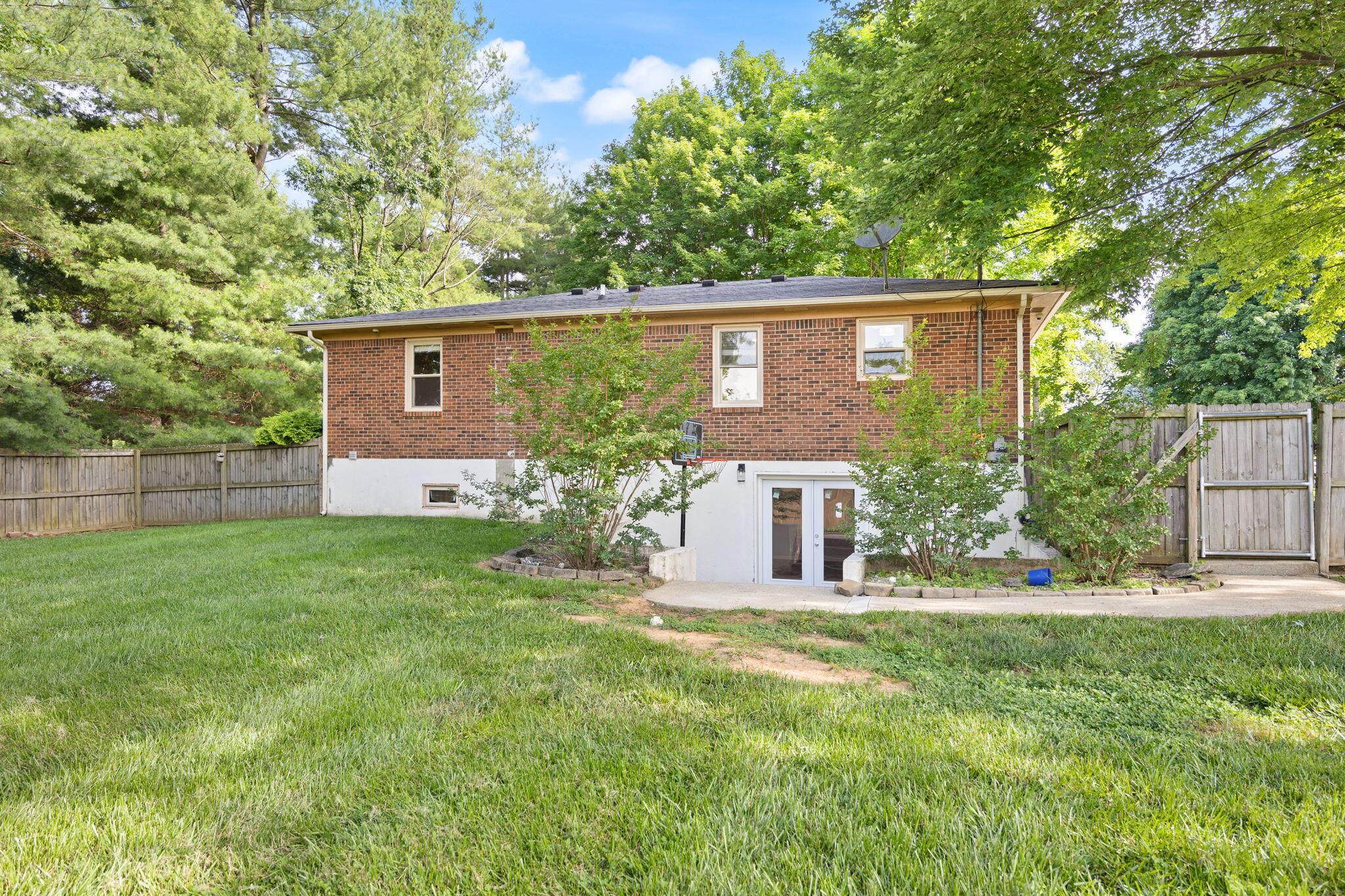 517 Greer Lane