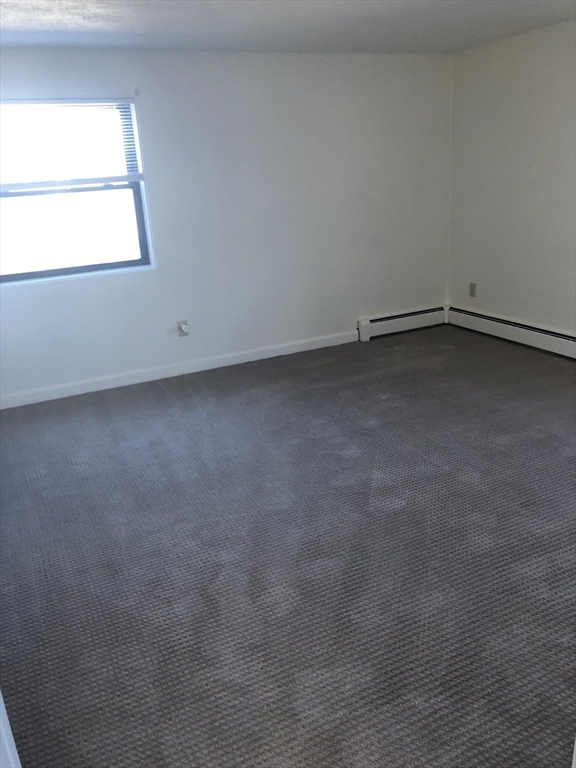 258 Main St # 7