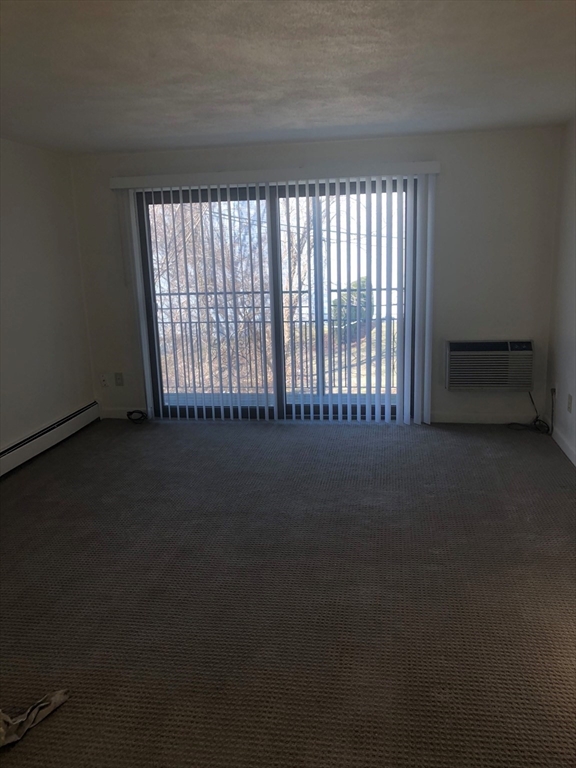 258 Main St # 7