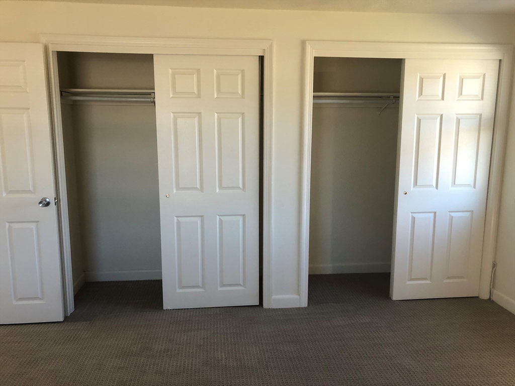 258 Main St # 7