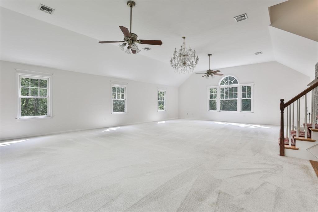19 Fieldstone Way