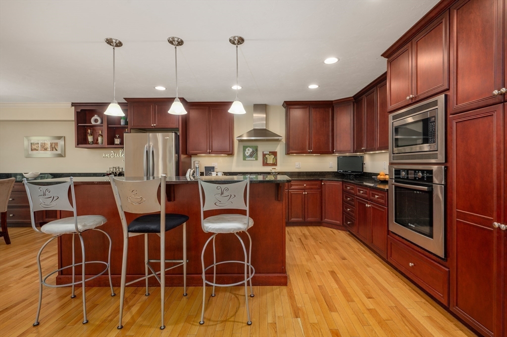 50 Mount Vernon St # 30