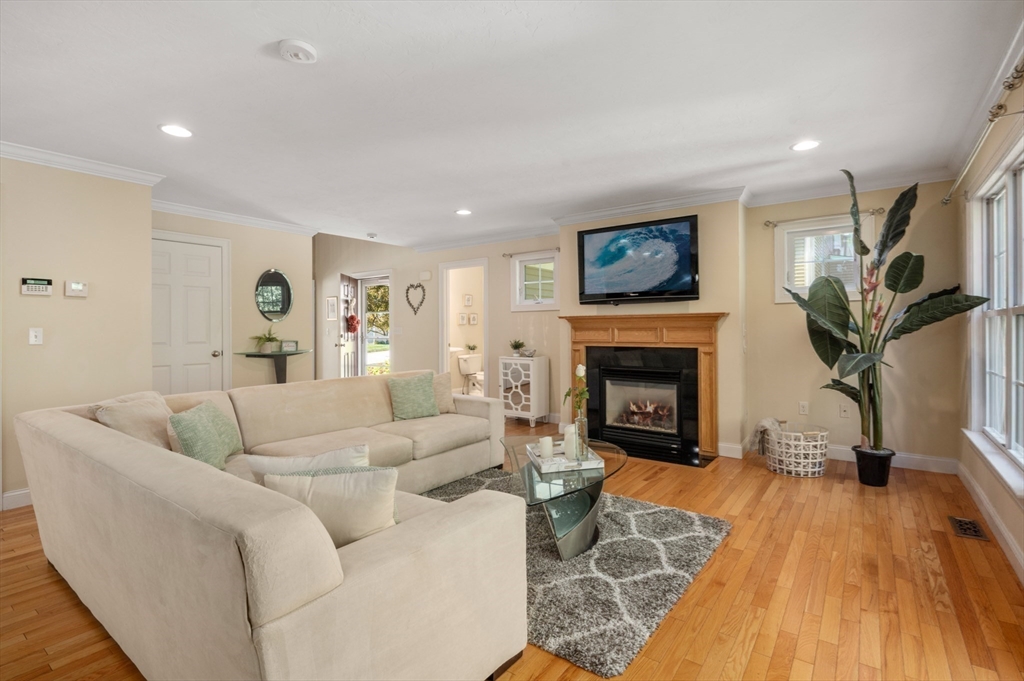 50 Mount Vernon St # 30