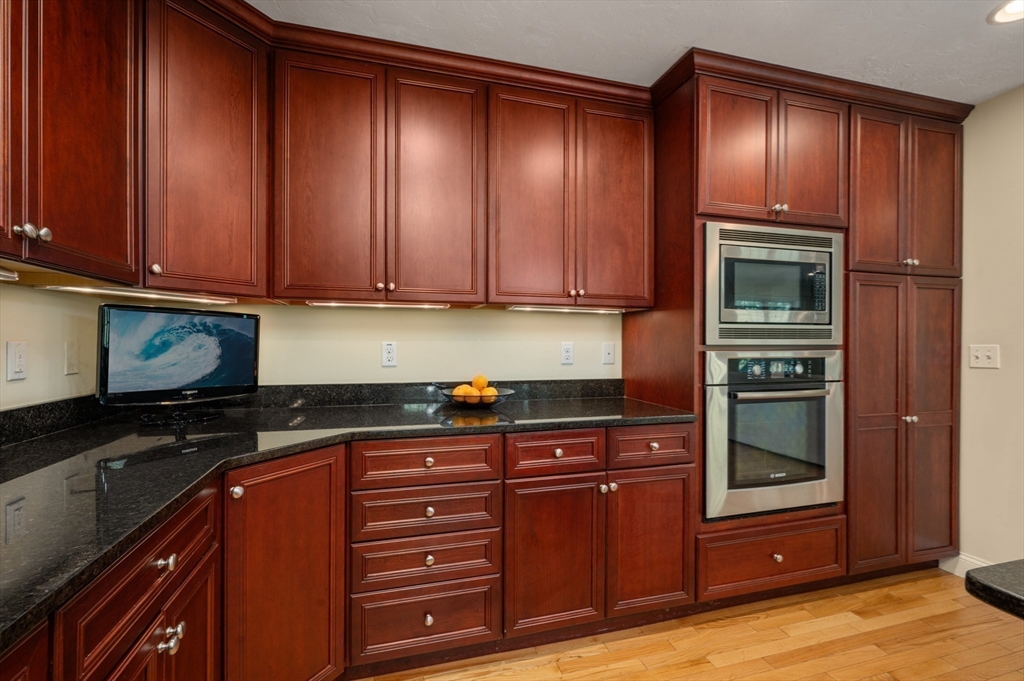 50 Mount Vernon St # 30