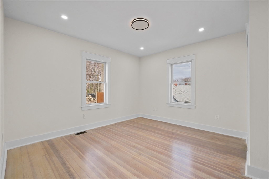 6 Rockland Street # 1