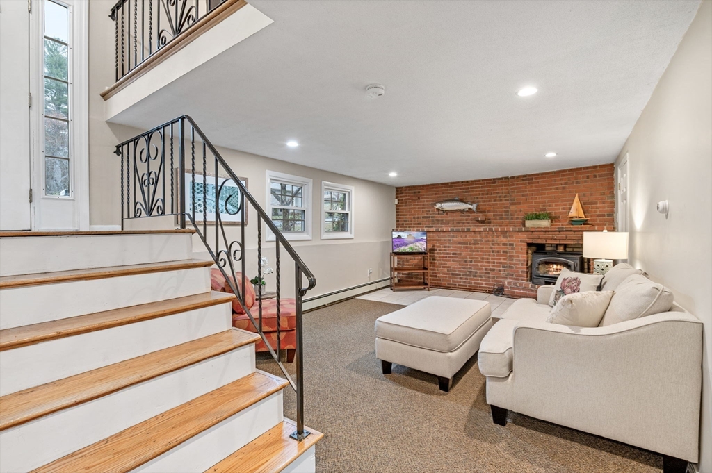 4 Shady Hill Drive