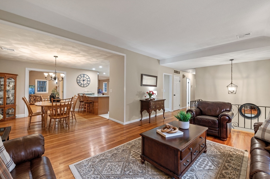 4 Shady Hill Drive