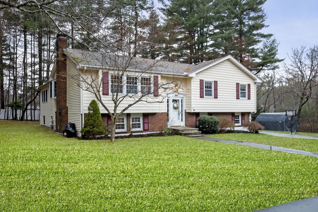 4 Shady Hill Drive